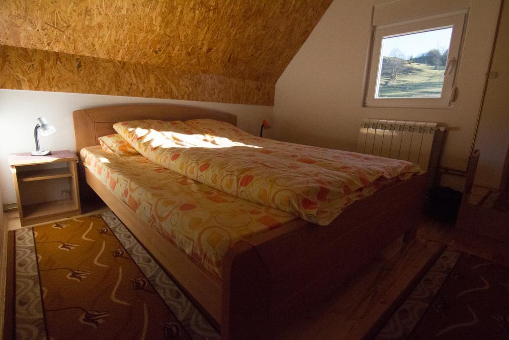 Guest House Happy Zabljak  Exterior photo
